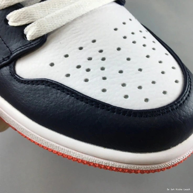 Ember  553558-481 1 Jordan Obsidian Low Glow 0409